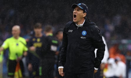 Les joueurs de Naples ne parviennent pas à retenir l'entraîneur Rudi Garcia